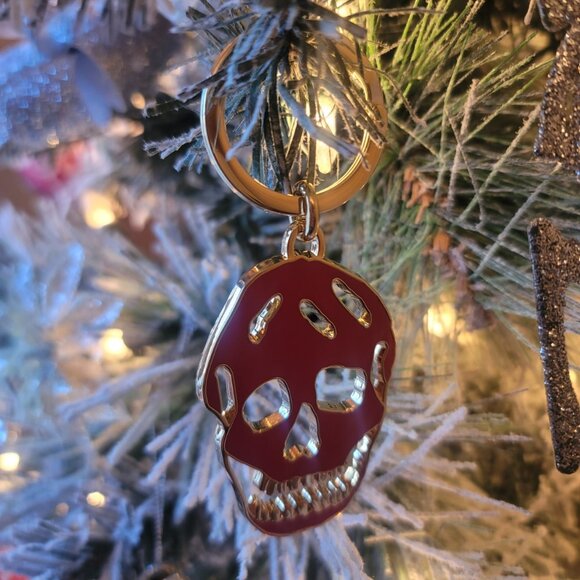 ALEXANDER MCQUEEN Gold and Red Skull Keychain (Brand new)(Gift box included) - Picture 11 of 11